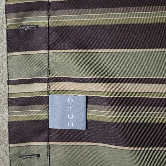 Shower Curtain - Picture 4 of 6